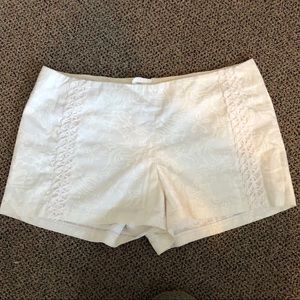 Lilly Pulitzer white shorts